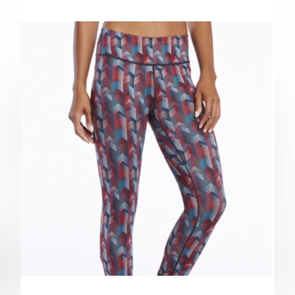 Fabletics Salar Powerhold Capris sz medium